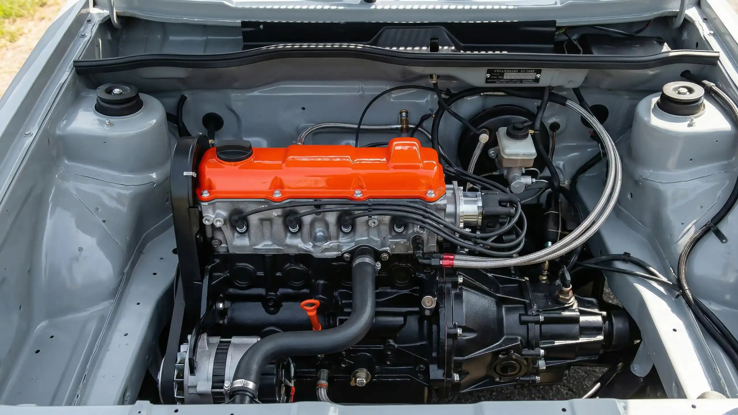 Vue détaillée d’un moteur préparé - bay moteur automobile